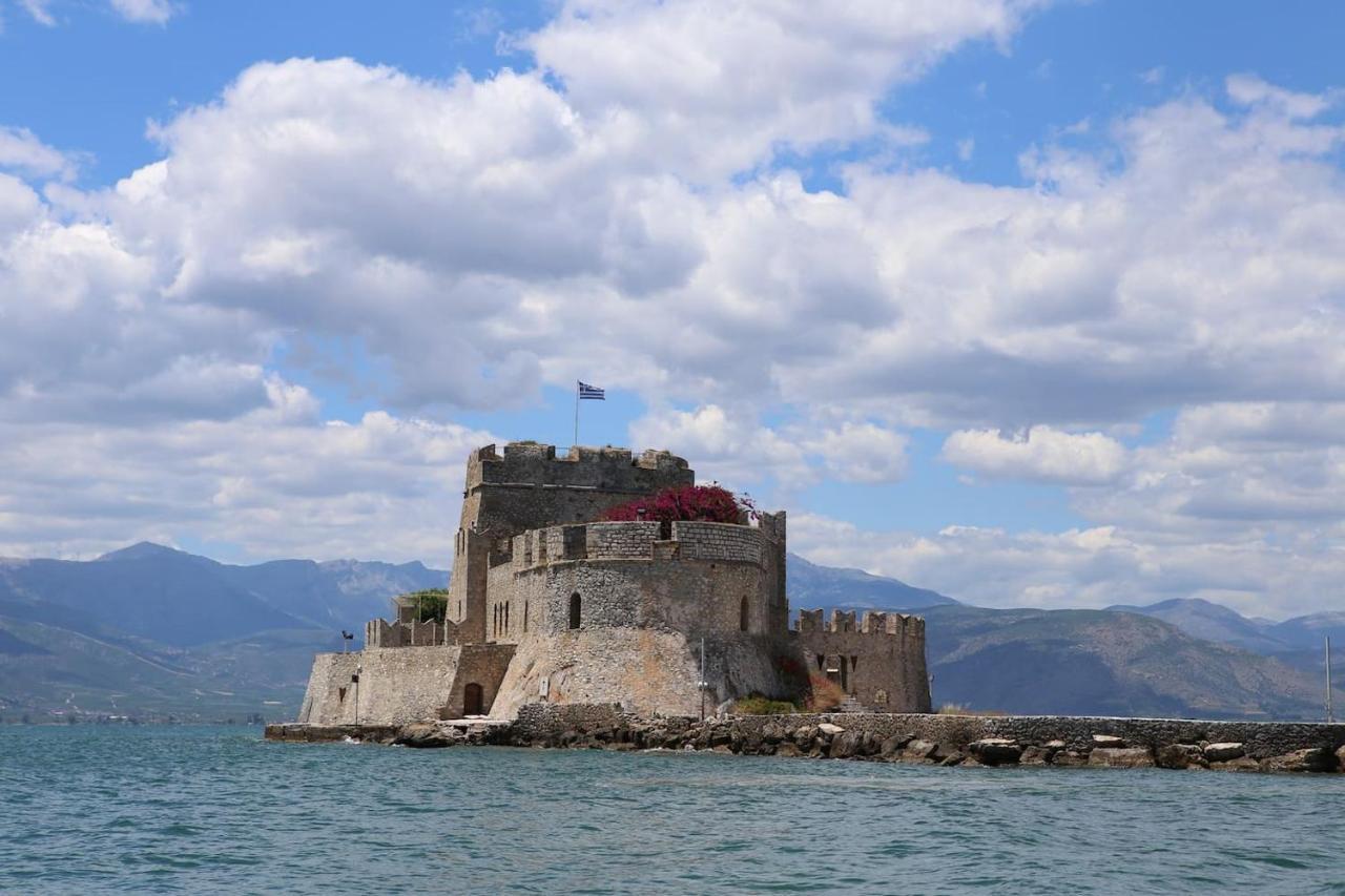 Old Town Next To Seafront Promenade * Nafplio